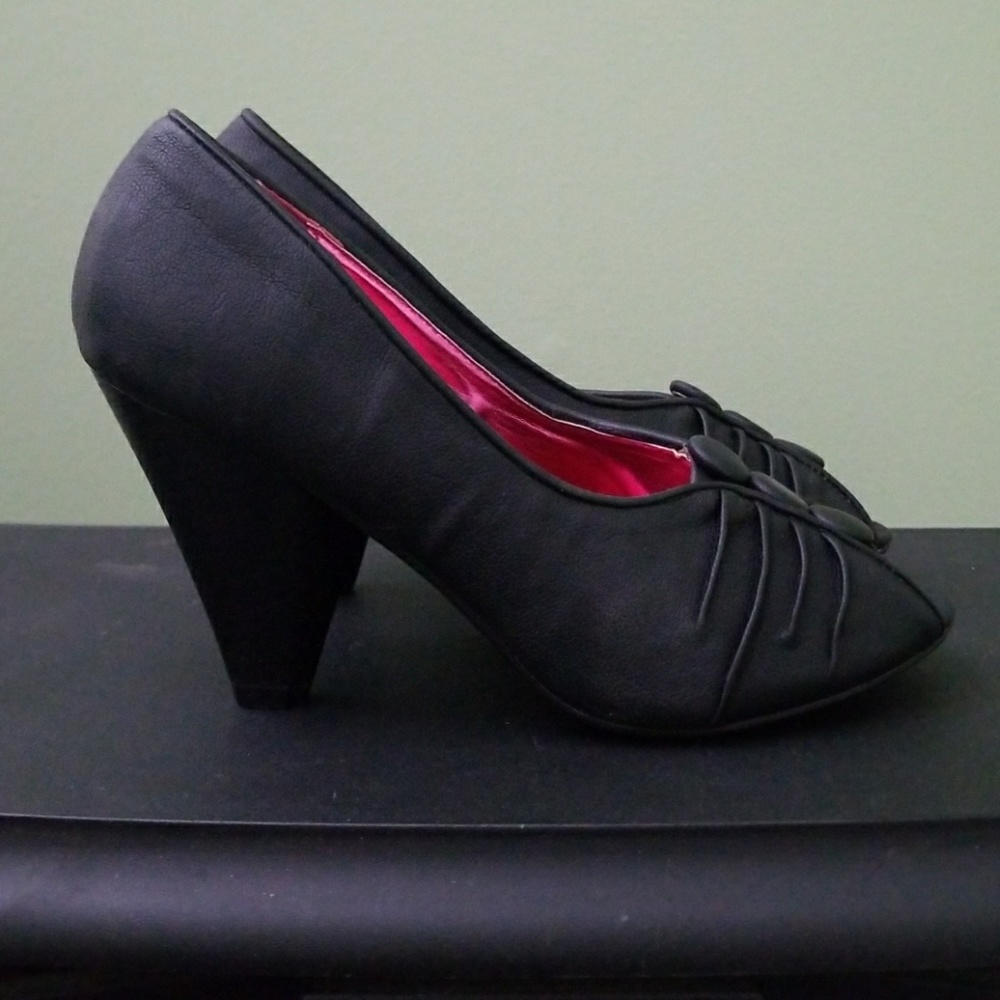 1940s style heels